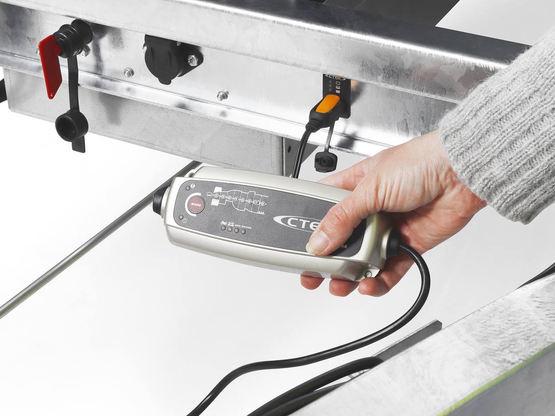 Polnjenje na 220 V